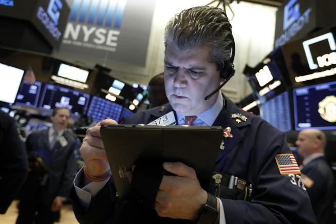 Stocks See Mixed Finish