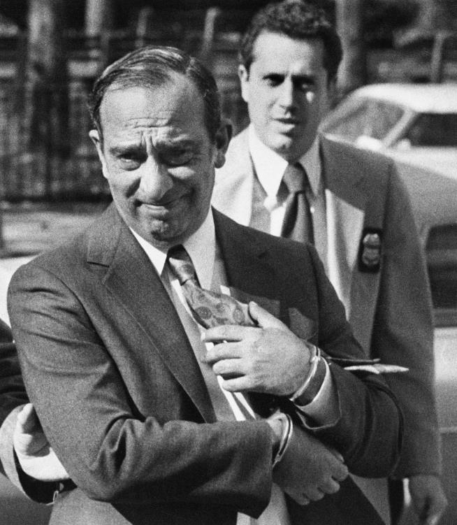 Carmine 'The Snake' Persico, Record-Setting Mob Boss, Dies
