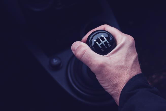 Solution for Road Safety: Stick Shift?
