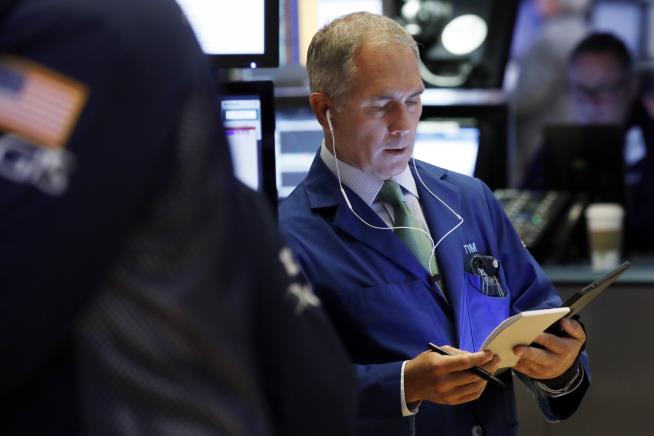 Stocks Rebound as Bond Yields Climb