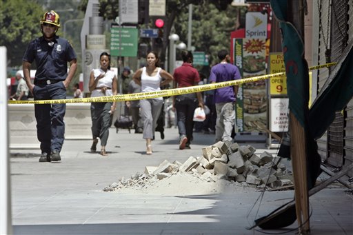 LA Escapes Big Quake Damage