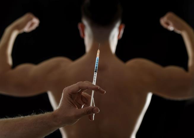 Male Steroid Use Can Turn Them Into 'Evolutionary Duds'
