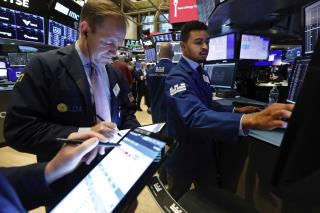 US Stocks End Wobbly Day Slightly Higher