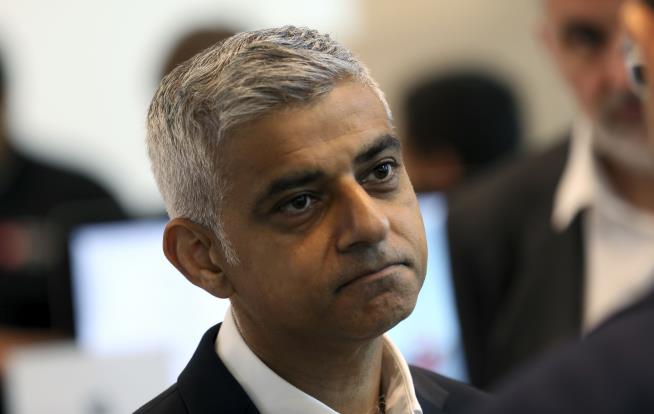 London Mayor Hits Back at 'Poster Boy for the Far-Right'