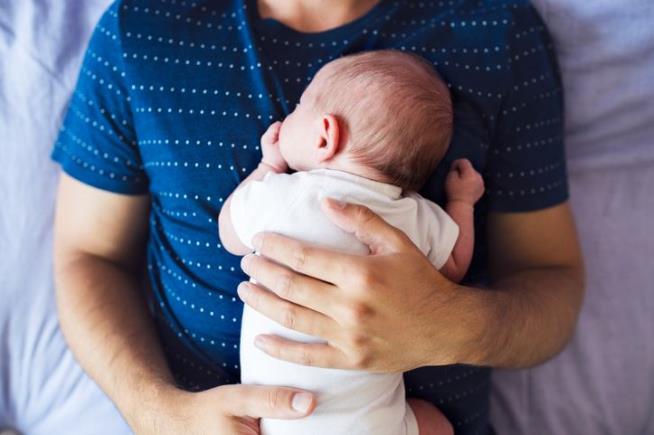 Key to New Moms' Health May Lie With Dads