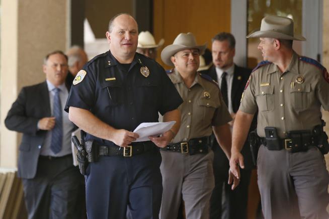 Police Say Texas Gunman Called 911 Before Shootings