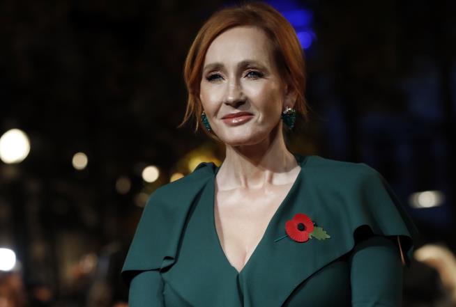Rowling's Mom Died of MS at 45. Now, a Huge Donation