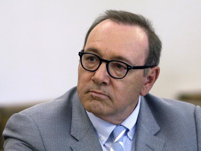 One of Kevin Spacey's Accusers Is Dead
