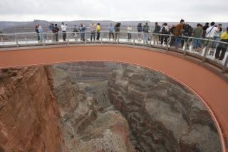 Grand Canyon Suicide May Bring Skywalk Changes