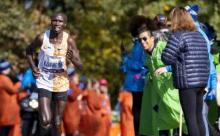 Woman Wins New York Marathon on Her First Try