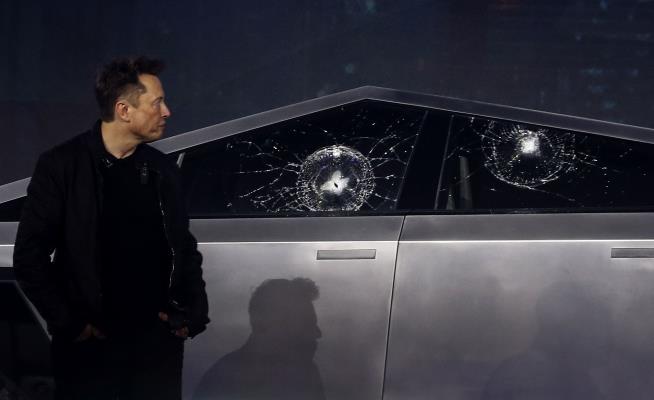 Elon Musk: Here's Why 'Unbreakable' Windows Shattered