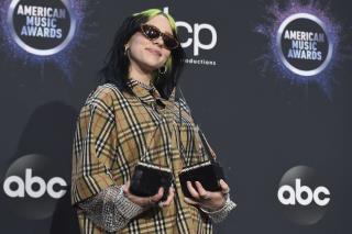 Billie Eilish Snags 2nd Huge Honor in as Many Days