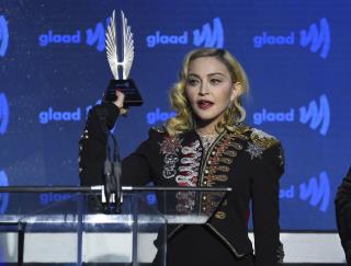 Madonna Cancels Gigs on Doctor's Orders
