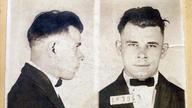 Relative Loses Bid to See If Dillinger Really Is in That Grave