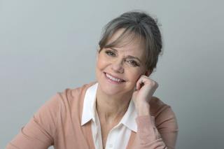 Sally Field Latest to Leave Jane Fonda Cause With Cops