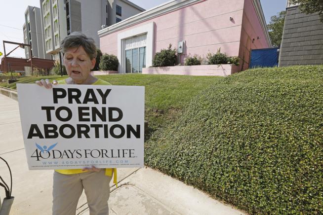 Court Rules on Mississippi Abortion Ban