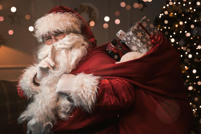 Want to Stalk Santa? Here's Where He's at Right Now
