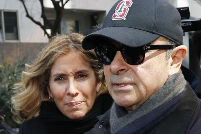 Warrant Issued for Ghosn's Wife