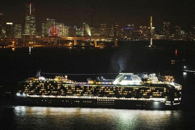 10 Cruise Passengers Test Positive for Coronavirus