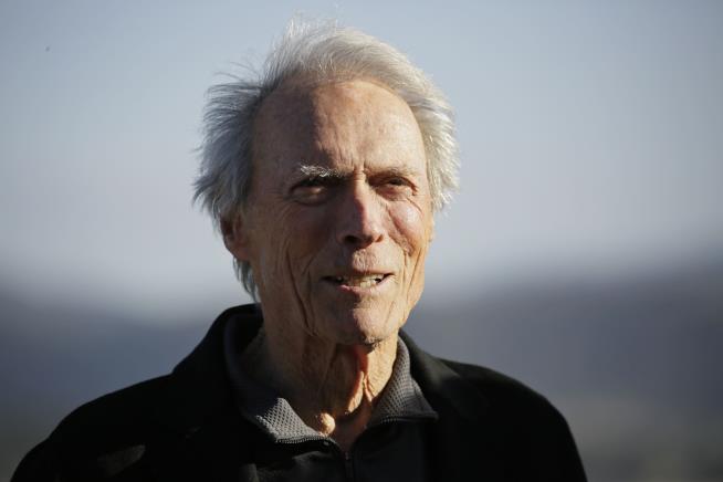 Clint Eastwood Backs a Dem for President