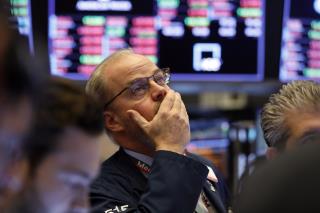 Dow Rises at the Open, but 'Volatile' Day Expected