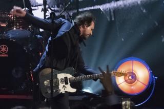 Pearl Jam Postpones Tour Over Virus Concerns