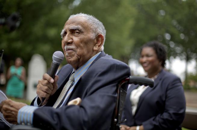 A Civil Rights Icon, Dead at 98