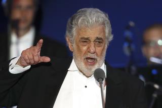 Placido Domingo in Mexican Hospital for Virus Treatment