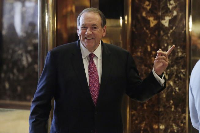 Mike Huckabee Joins Suit to Keep His Beach Open