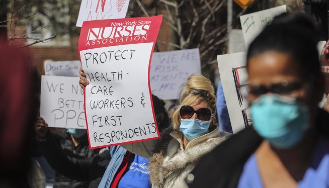 Fed-Up Nurses File Lawsuits, Will Head to White House