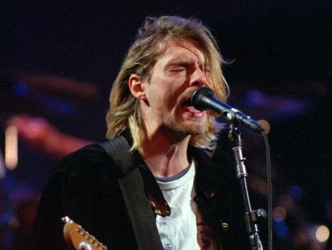 Kurt Cobain's Unplugged Guitar Going Up for Auction