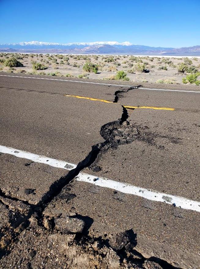 6.5 Quake Rattles Western Nevada
