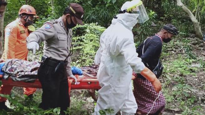 Tourist Spends 6 Days Trapped in Well in Bali