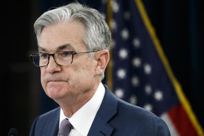Fed Says Interest Rate Will Stay Ultra-Low Until 2022