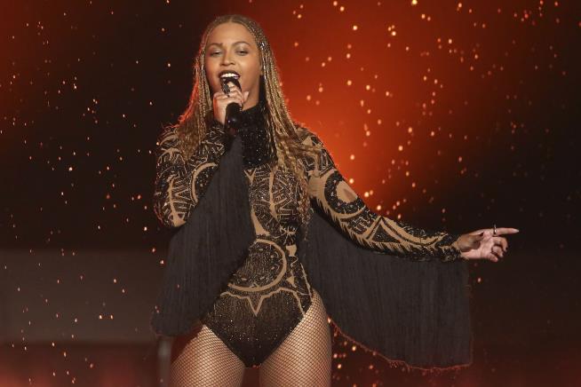 Beyonce: Arrest Cops Who Killed Breonna Taylor