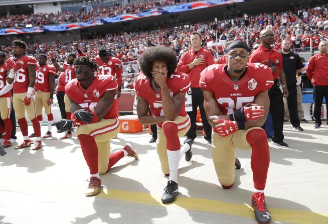 NFL Will Add the Black National Anthem, at Least for a Week