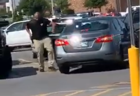 Off-Duty Cop Opens Fire on Shoplifting Suspect