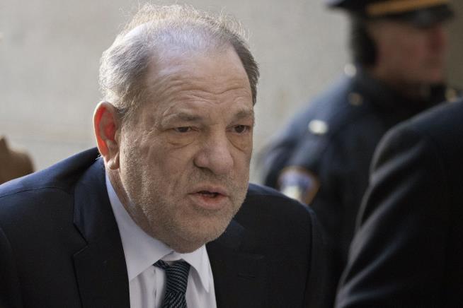 Judge Chucks Out Weinstein Settlement