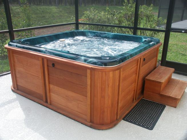 Someone Is Stealing Hot Tubs and Lots of Beef in Canada