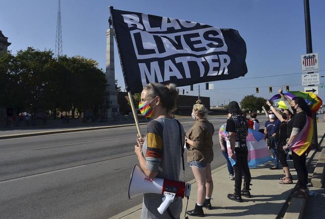 2 Women Lose Jobs Over Black Lives Matter Masks