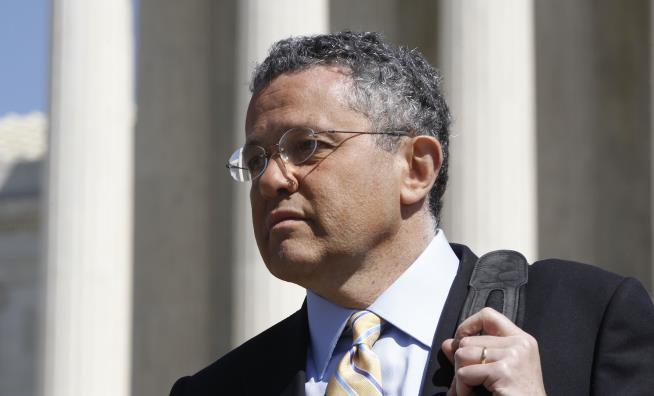 Jeffrey Toobin Suspended for Accidentally Exposing Himself on Zoom