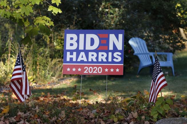 Man's Stolen Biden Sign Replaced by Unexpected Source