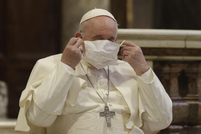 Vatican: It Wasn't the Pope Who 'Liked' That Racy Image