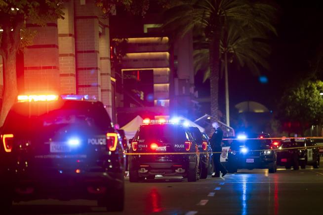 1 Dead in Sacramento Black Friday Mall Shooting