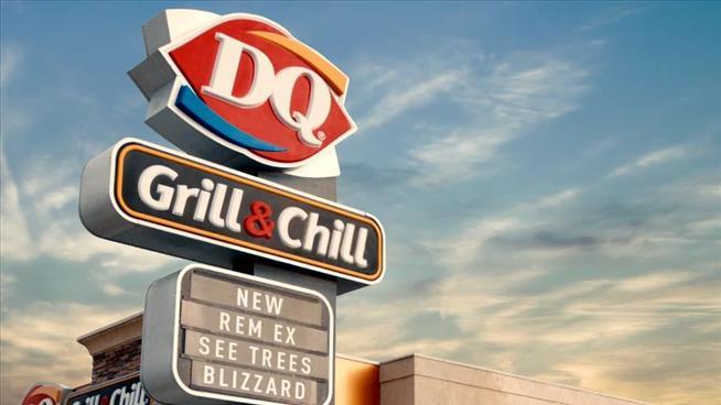 Dairy Queen Customers Pay-It-Forward 900 Times