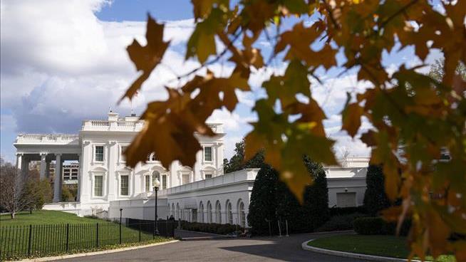 Report: White House Security Director Lost Leg in COVID Fight