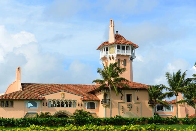 Florida Neighbors to Trump: You Can't Live at Mar-a-Lago