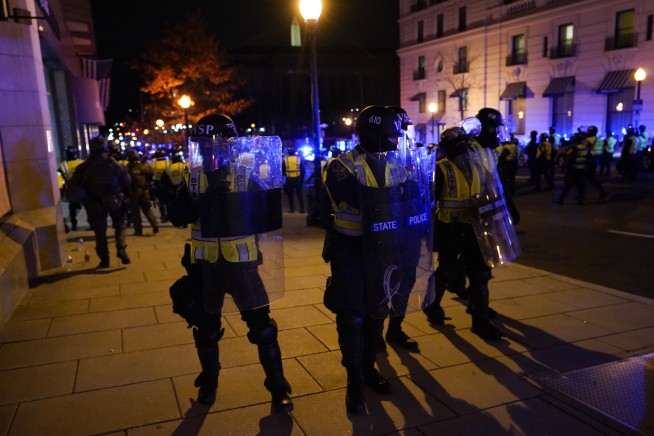 Protesters Are Defying DC's Curfew