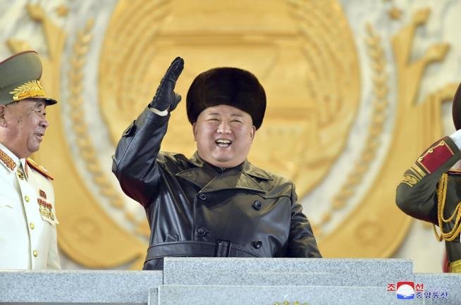 N.Korea Rolls Out New Submarine-Launched Missiles