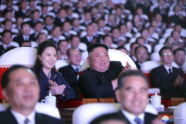 After 13-Month Absence, Kim Jong Un's Wife Appears